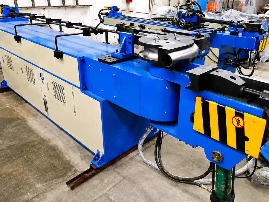 Dobladora CNC Apolo 3000 HD1